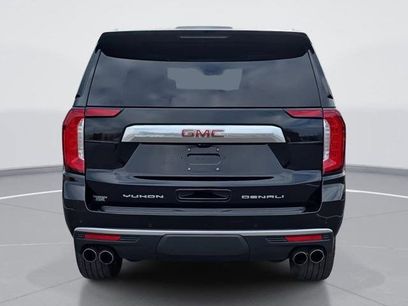 Used 2021 GMC Yukon Denali w/ Denali Premium Package