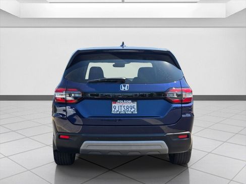 Certified 2024 Honda Pilot EX-L image 6