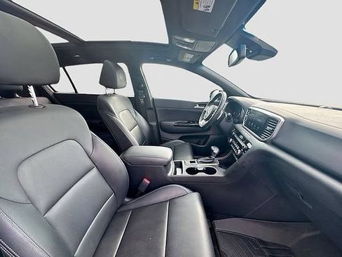 Used 2022 Kia Sportage Nightfall Edition w/ Nighfall AWD Premium Package image 40