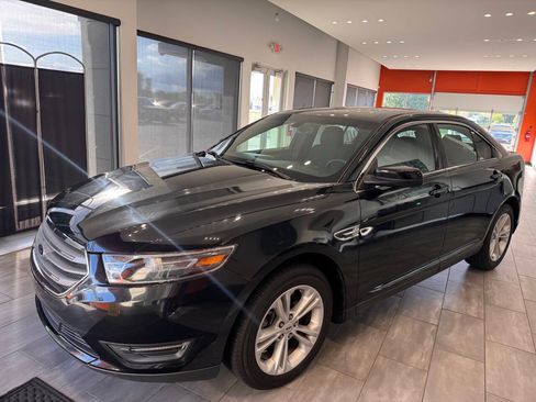Used 2014 Ford Taurus SEL w/ Equipment Group 201A FWD image 6