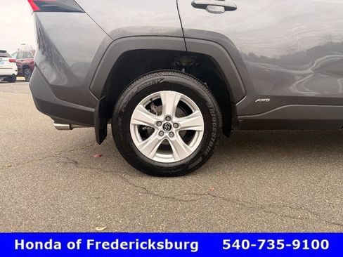 Used 2021 Toyota RAV4 XLE image 12