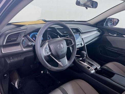 Used 2016 Honda Civic EX image 10