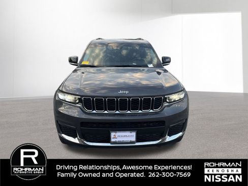 Used 2021 Jeep Grand Cherokee L Limited AWD/4WD image 9