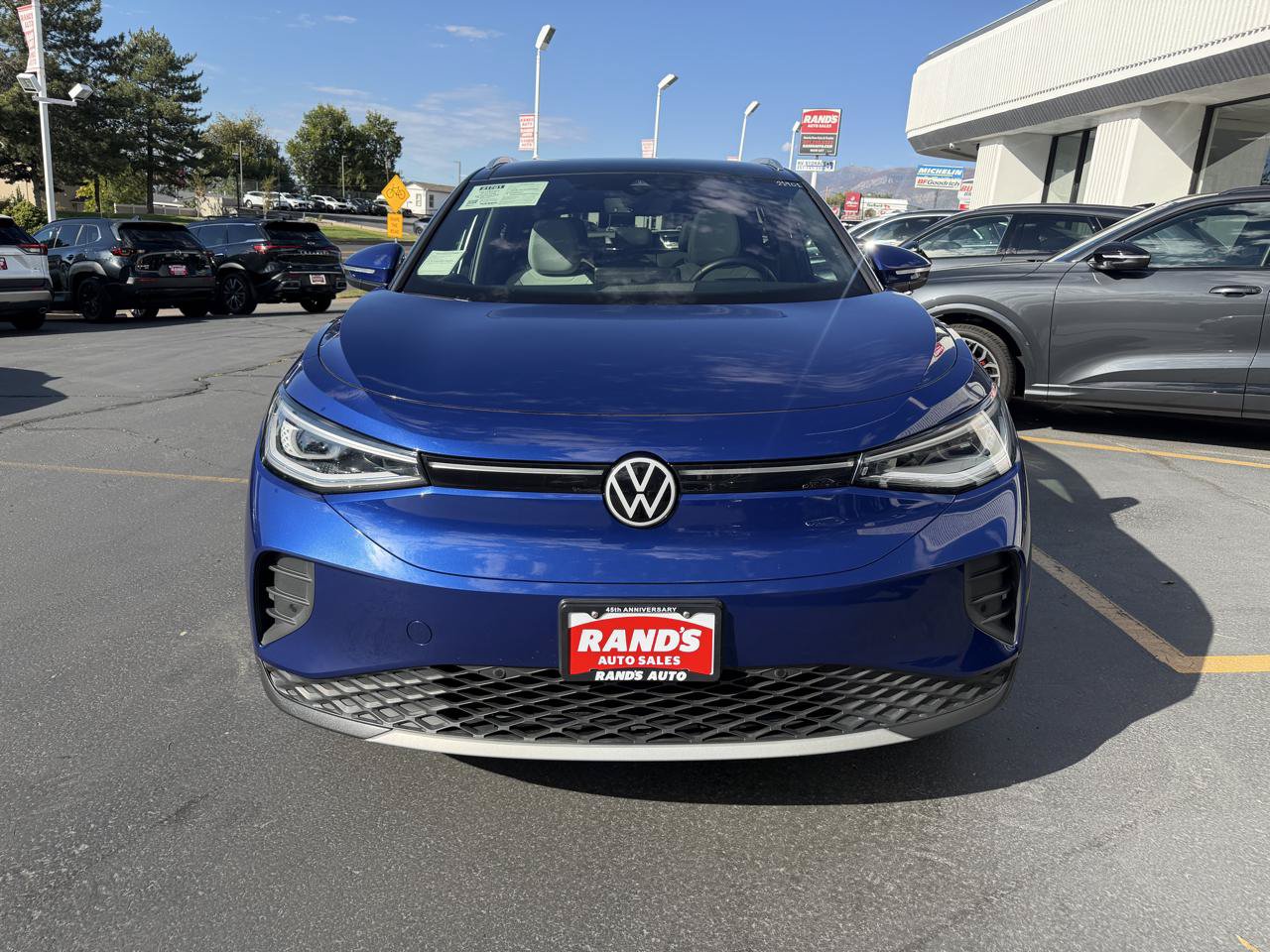 Used 2022 Volkswagen ID.4 Pro S w/ Gradient Package AWD/4WD image 11