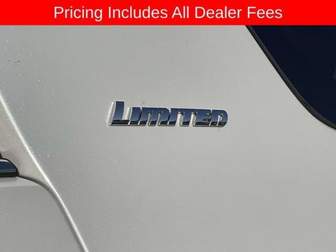 Used 2024 Toyota 4Runner Limited AWD/4WD image 11