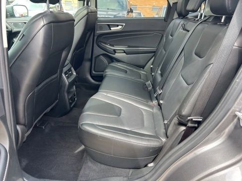 Used 2022 Ford Edge Titanium w/ Class II Trailer Tow Package image 23