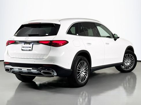 Certified 2026 Mercedes-Benz GLC 300 image 12
