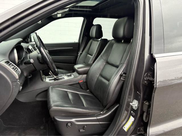 Used 2021 Jeep Grand Cherokee Limited w/ Premium Lighting Group AWD/4WD image 16