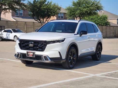 Used 2025 Honda CR-V Sport Touring image 2