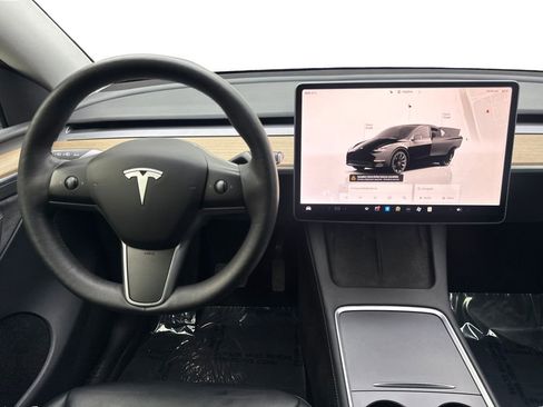 Used 2023 Tesla Model Y Long Range AWD/4WD image 53