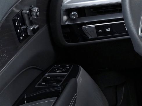 New 2026 Cadillac Lyriq V image 22