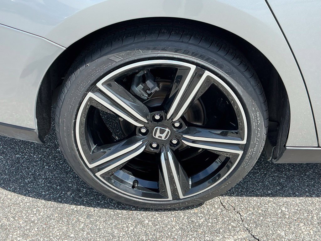 Used 2024 Honda Accord Sport image 16