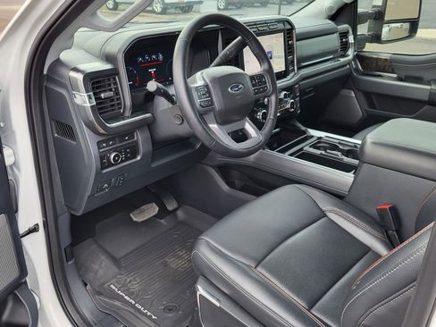 Used 2024 Ford F250 Lariat w/ Lariat Ultimate Package image 15