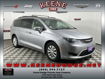 Used 2017 Chrysler Pacifica Touring-L