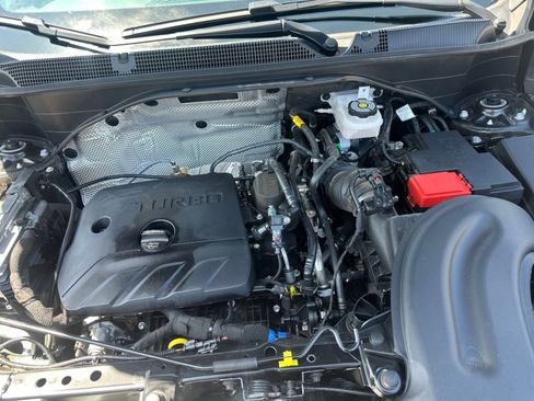Used 2025 Buick Encore GX Preferred FWD image 27
