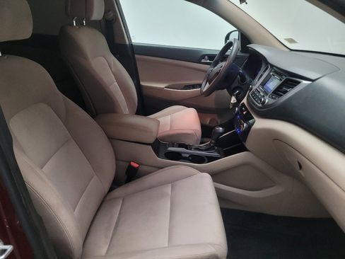 Used 2017 Hyundai Tucson SE image 21