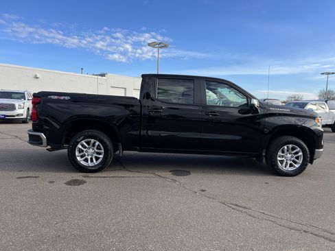 Certified 2022 Chevrolet Silverado 1500 LT w/ Safety Package image 8