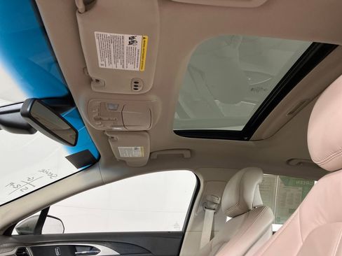 Used 2018 Lincoln MKZ Select w/ Technology Package image 34