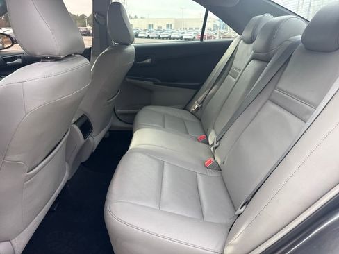 Used 2013 Toyota Camry L image 26