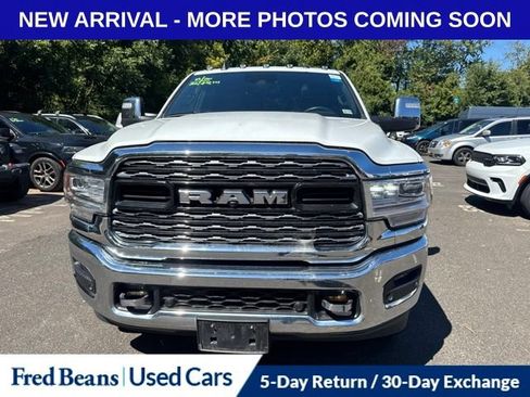 Used 2024 RAM 3500 Limited AWD/4WD image 6