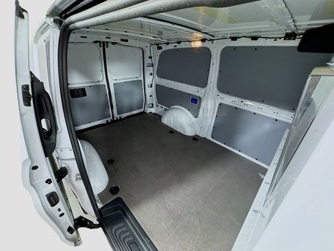 Used 2022 Mercedes-Benz Metris image 11