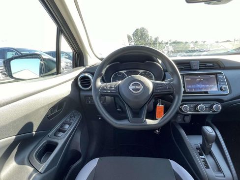 Used 2025 Nissan Versa S w/ Trunk Package image 12