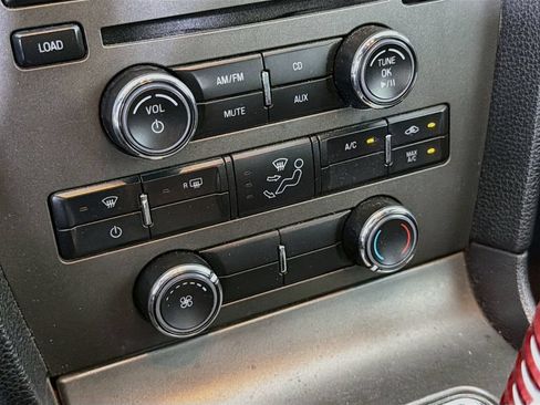 Used 2014 Ford Mustang GT RWD image 16