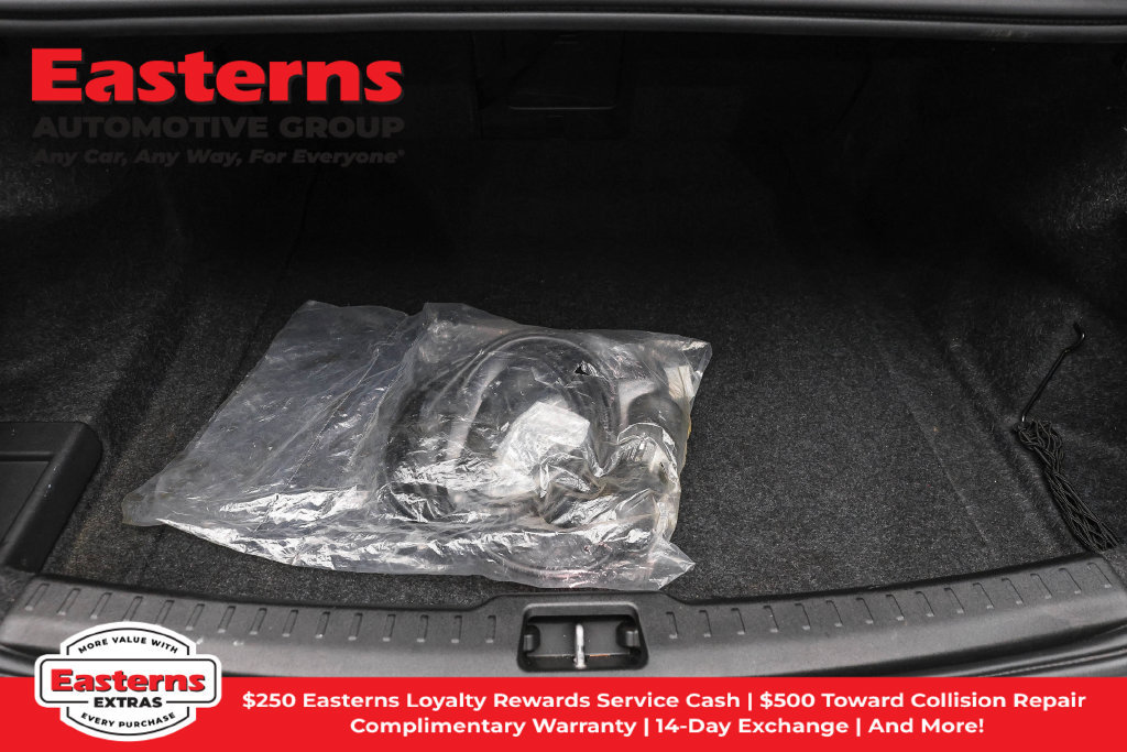 Used 2023 Volvo S60 T8 Plus AWD/4WD image 10