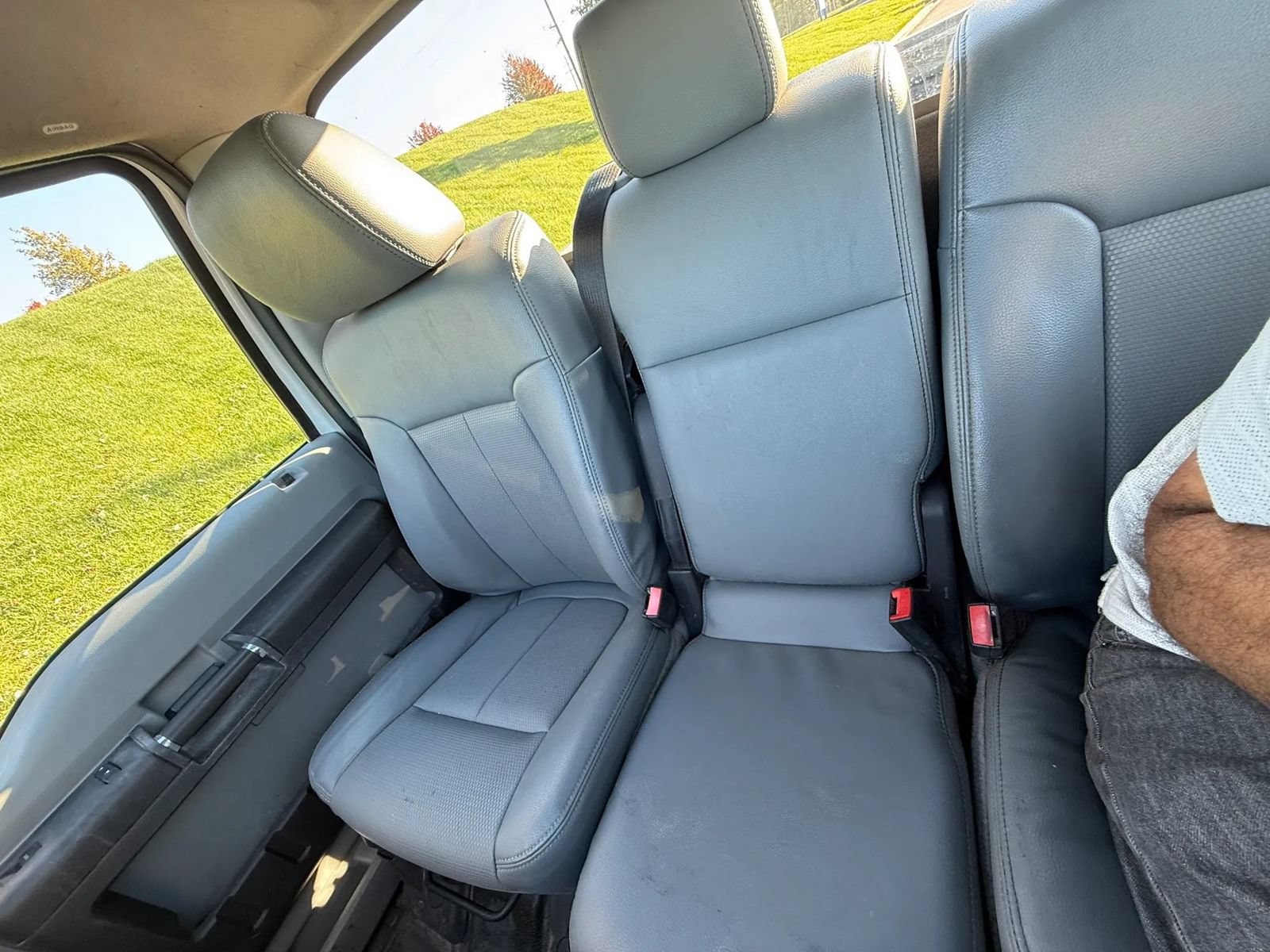 Used 2015 Ford F250 XL w/ Power Equipment Group AWD/4WD image 15