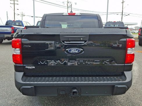 New 2025 Ford Maverick XL image 6