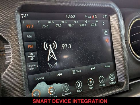 Used 2021 Jeep Gladiator Overland image 19