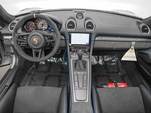 Used 2025 Porsche 718 Boxster Spyder RS image 16