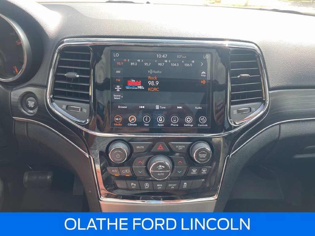 Used 2022 Jeep Grand Cherokee Limited AWD/4WD image 12