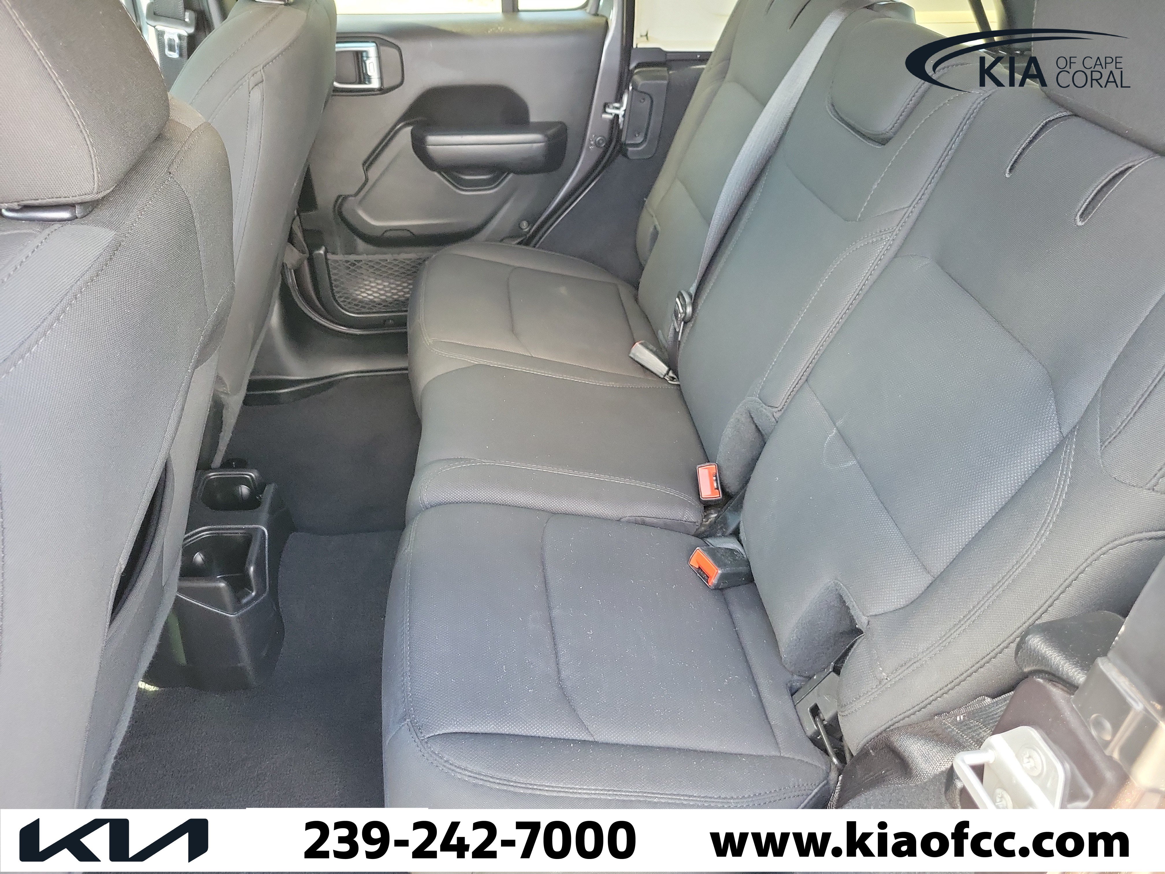 Used 2020 Jeep Wrangler Unlimited Sport AWD/4WD image 11