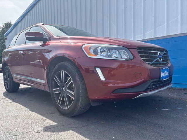 Used 2016 Volvo XC60 T6 w/ Climate Package AWD/4WD image 2
