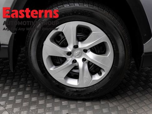 Used 2019 Toyota RAV4 LE w/ All Weather Liner Package AWD/4WD image 31