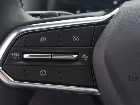 New 2026 Chevrolet Equinox LT image 19