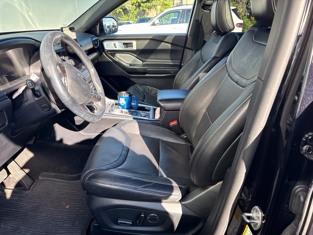 Used 2020 Ford Explorer ST w/ Premium Technology Package AWD/4WD image 11