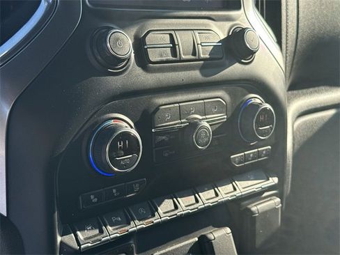 Used 2021 Chevrolet Silverado 1500 LTZ w/ LTZ Premium Package image 18