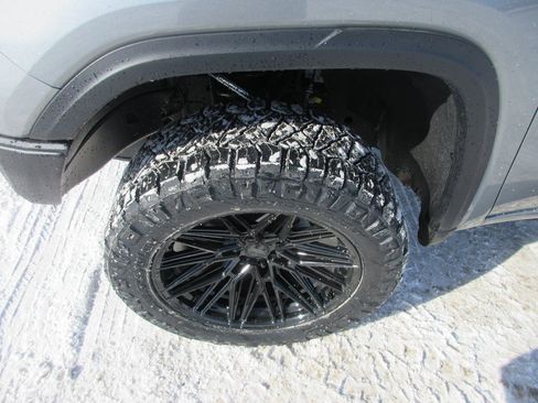 New 2026 GMC Sierra 1500 AT4X image 13