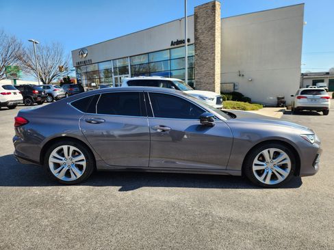 Certified 2023 Acura TLX w/ Technology Package image 6