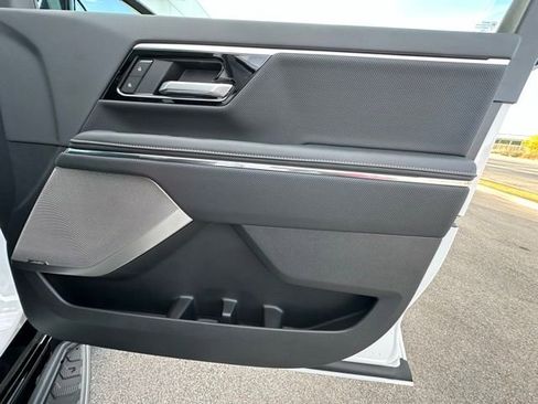 New 2025 GMC Sierra EV Denali AWD/4WD image 34