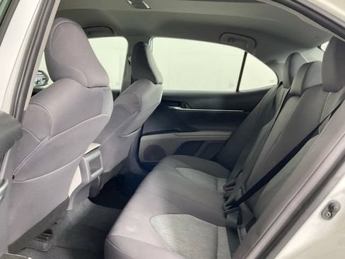 Used 2022 Toyota Camry LE w/ Carpet Mat Package (TMS) FWD image 11