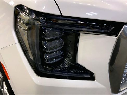 Used 2021 GMC Yukon Denali image 27