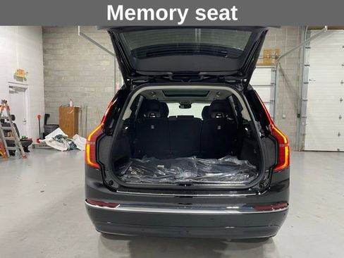 Used 2026 Volvo XC90 B6 Plus w/ Protection Package Premier image 17