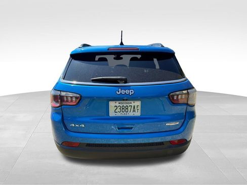 Used 2024 Jeep Compass Latitude AWD/4WD image 5