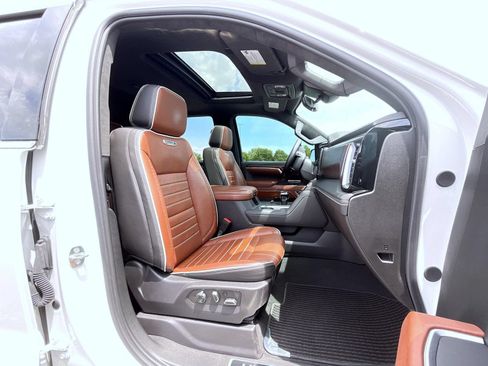 Certified 2024 GMC Sierra 1500 Denali Ultimate AWD/4WD image 15