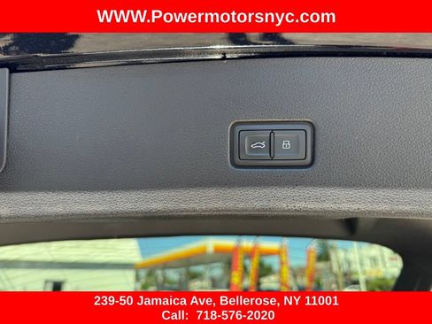 Used 2021 Audi Q8 Premium Plus w/ Premium Plus Package AWD/4WD image 23