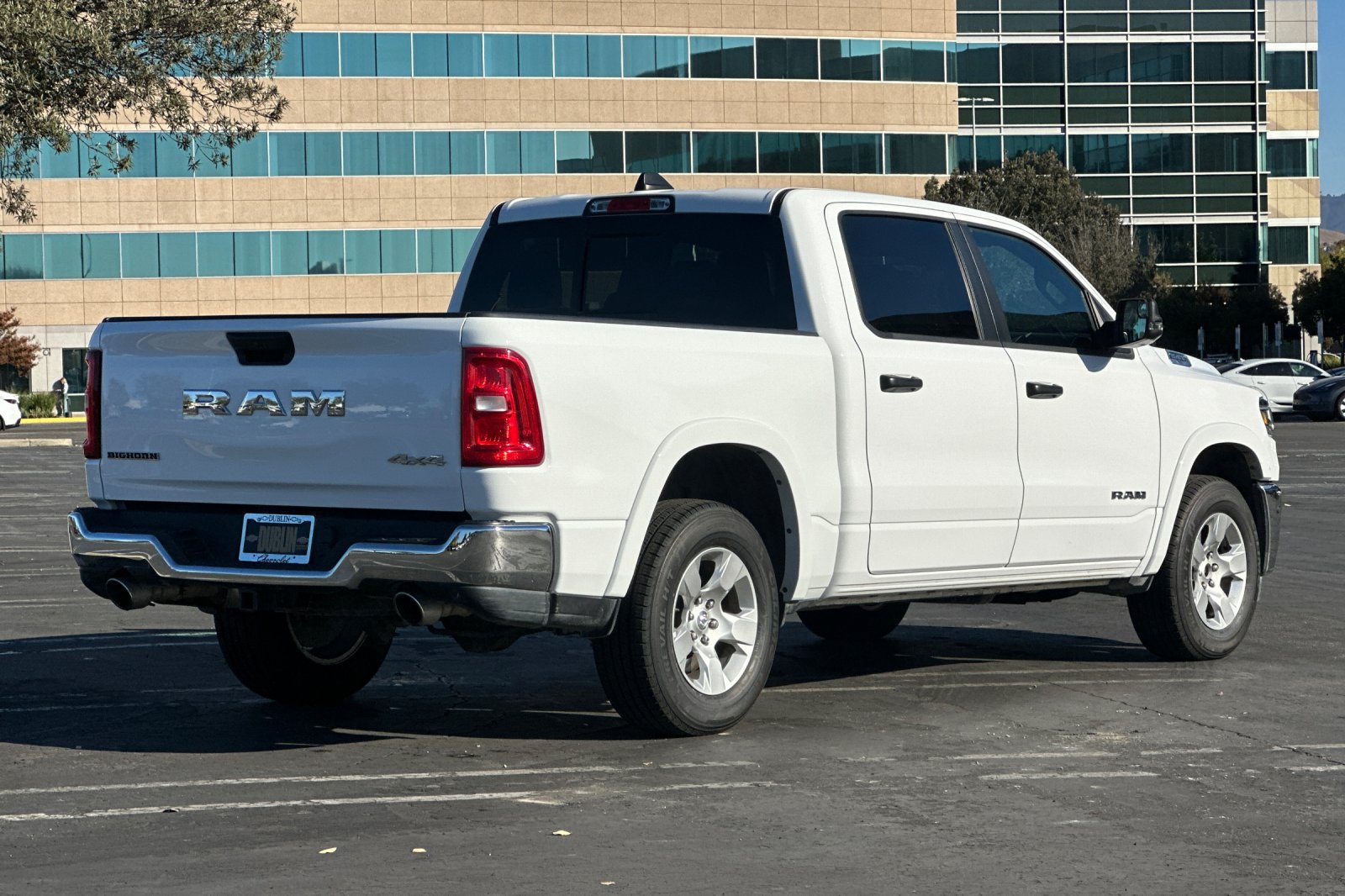 Used 2025 RAM 1500 Big Horn AWD/4WD image 4