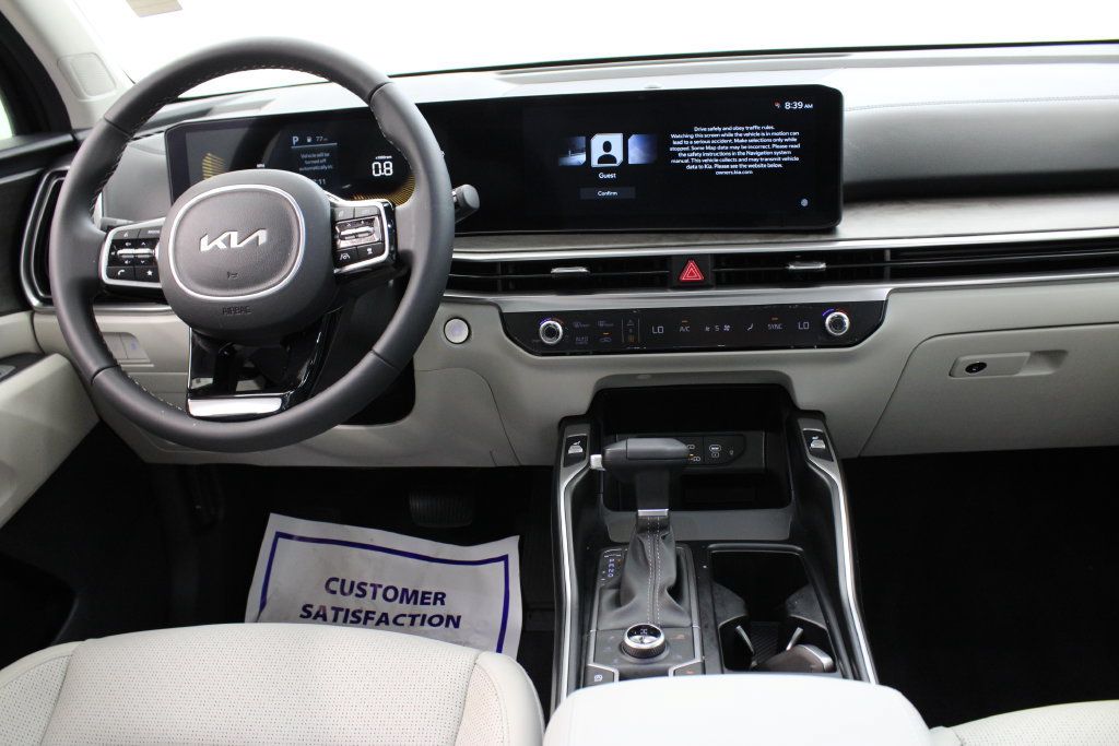 Used 2025 Kia Sorento X-Line EX AWD/4WD image 9